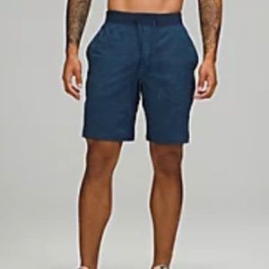 Lululemon Pace Breaker 9" short
